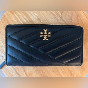 Tory Burch Kira Chevron Continental Wallet